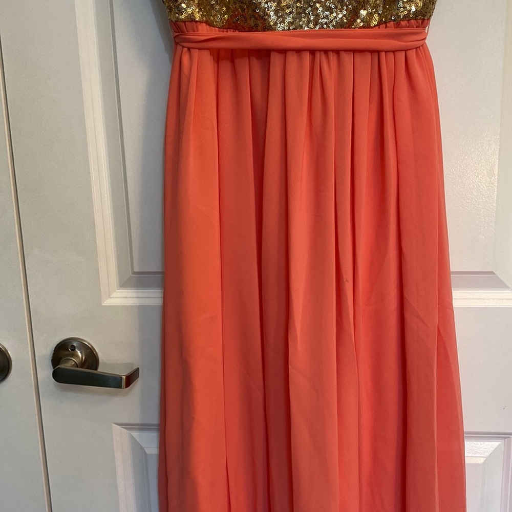 Christina Wu Coral dress with gold sequin top NWT Sz 4 - Picture 3 of 16